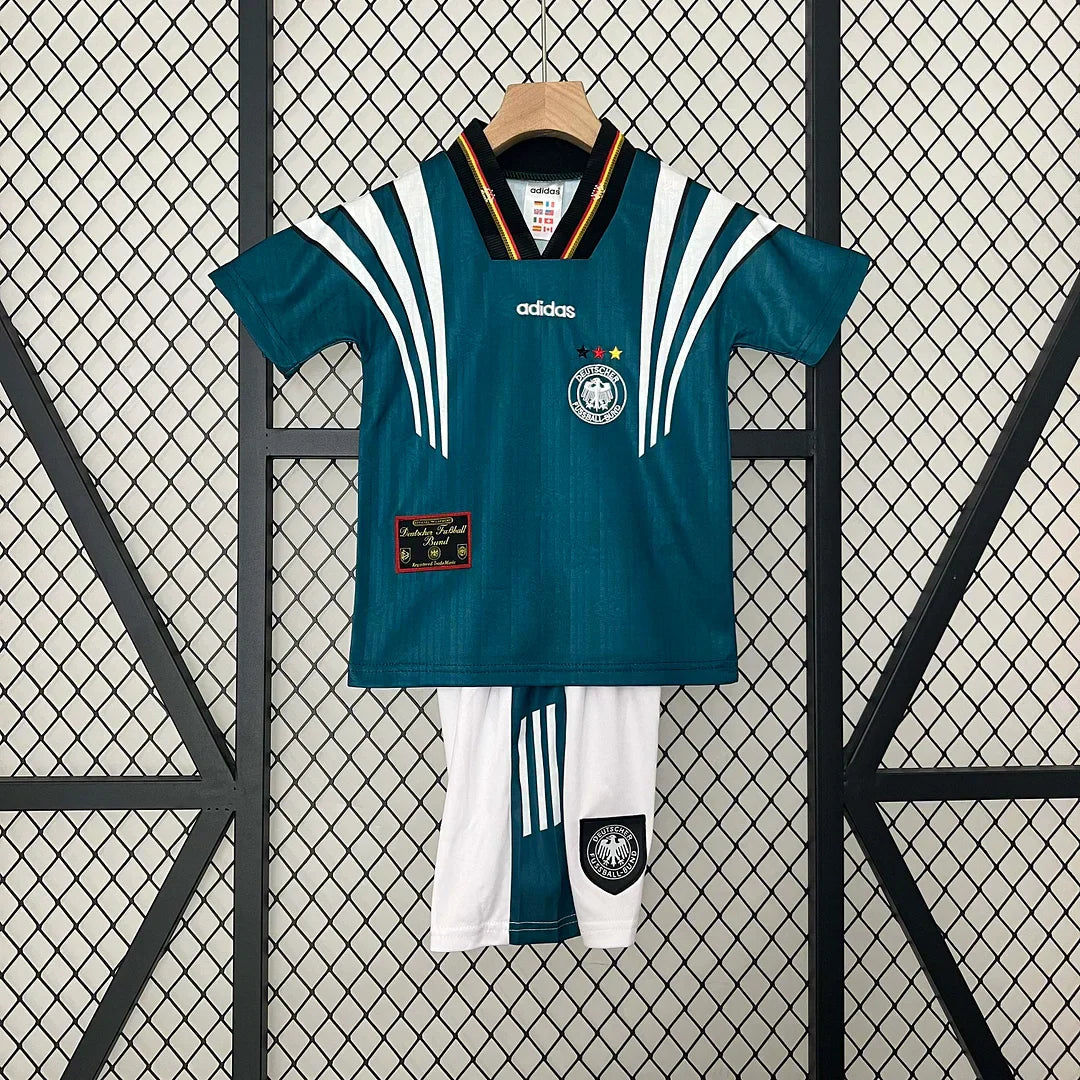 1996 Retro Germany Visitante Talla Niño