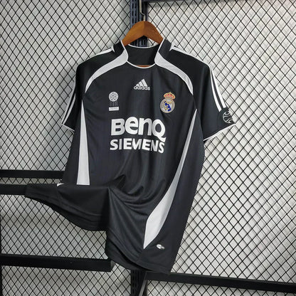 2006/2007 Retro Real Madrid Visitante