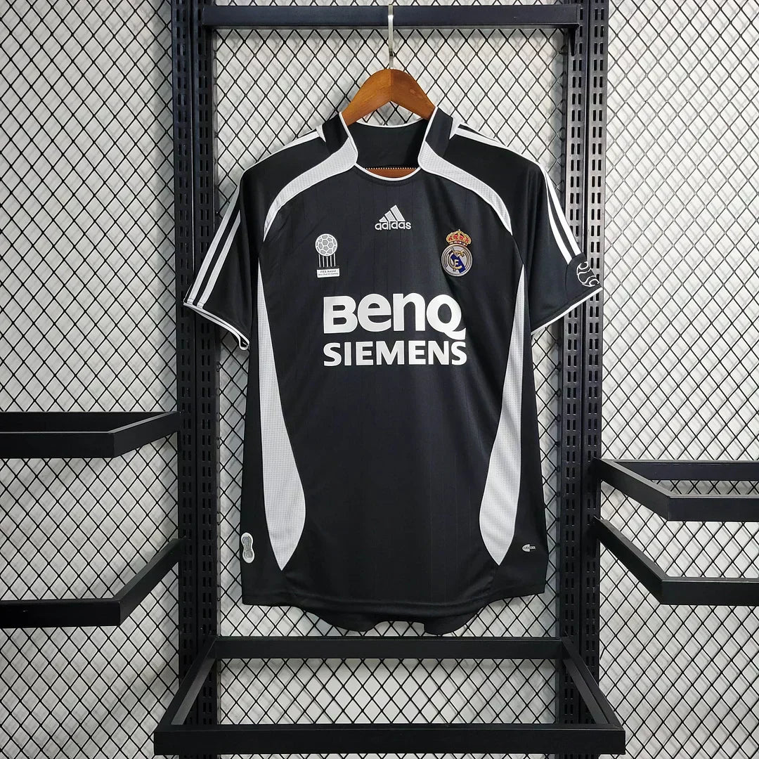 2006/2007 Retro Real Madrid Visitante
