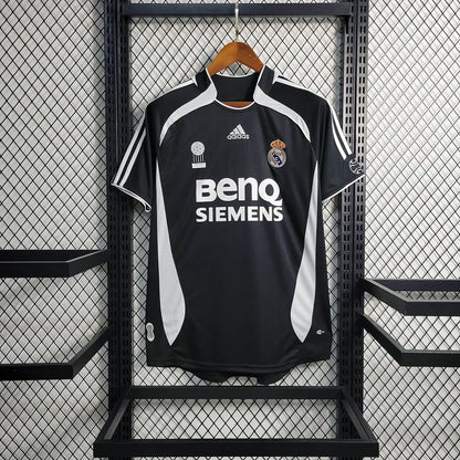 2006/2007 Retro Real Madrid Visitante