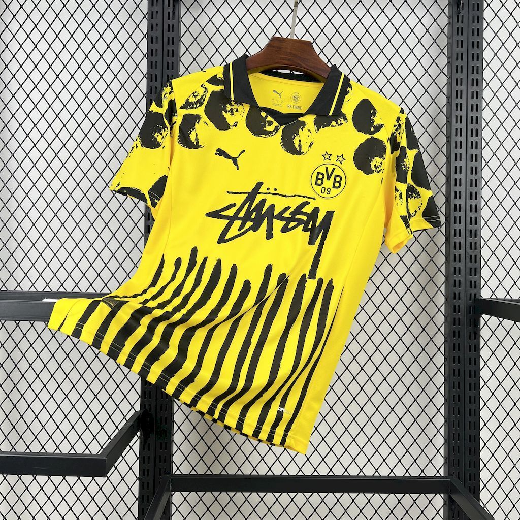 Borussia Dortmund x Stüssy Edición Especial