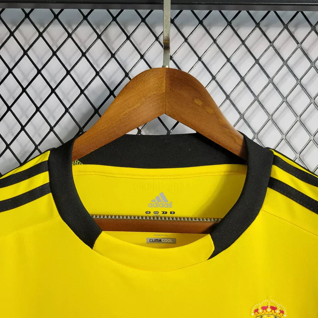 2011/2012 Retro Real Madrid Yellow Goalkeeper Kit