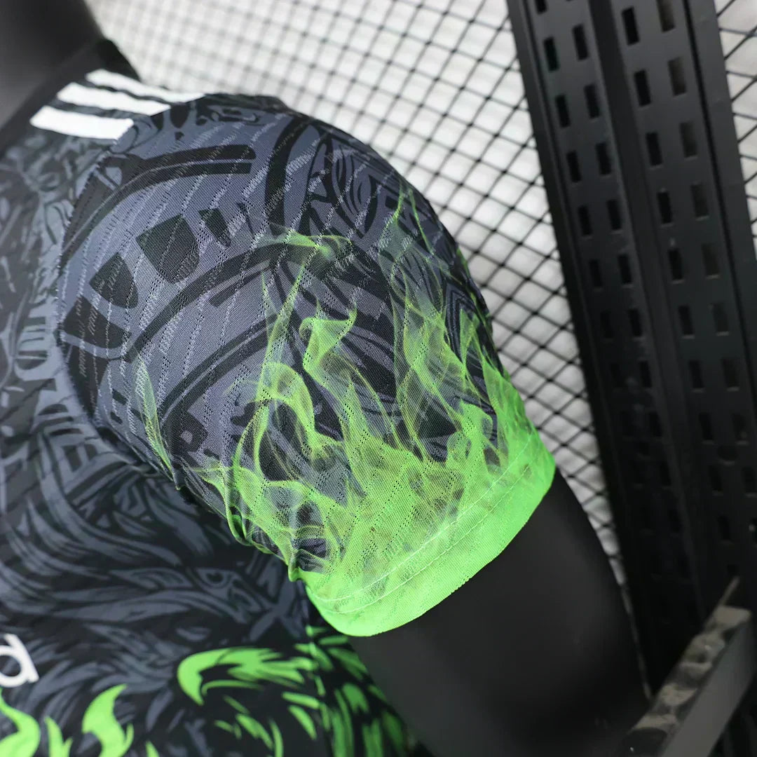 Liverpool "Night Predator" Edición Especial