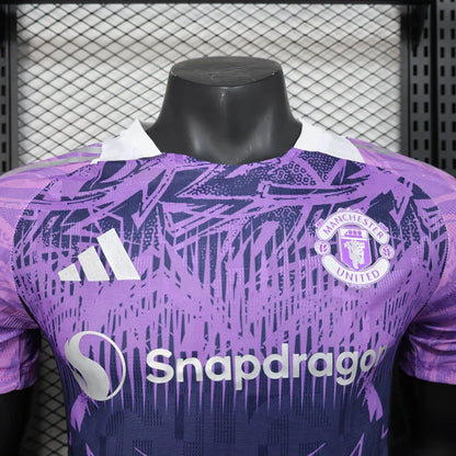 Manchester United "Violet Edge" Edición Especial