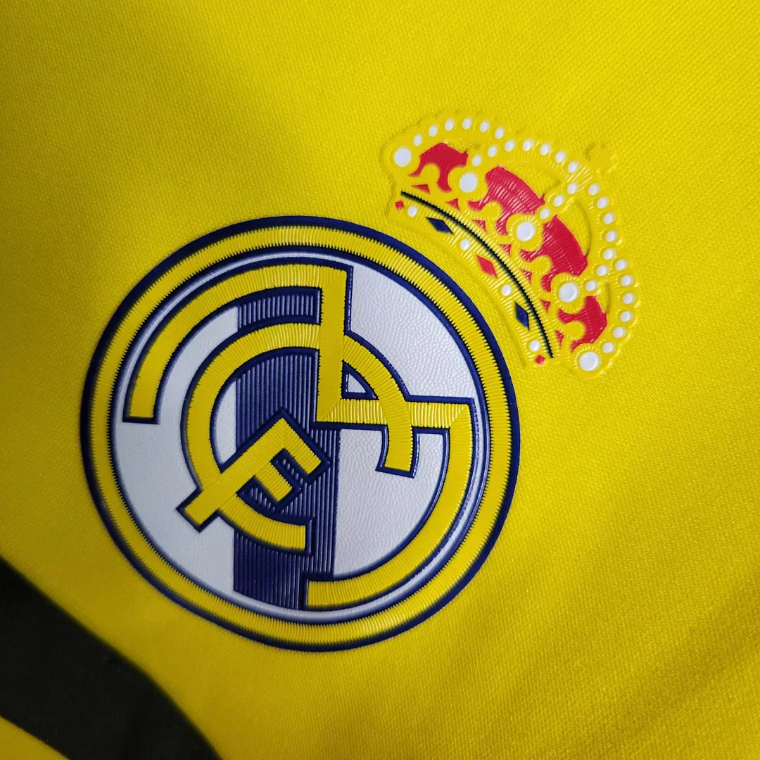 2011/2012 Retro Real Madrid Yellow Goalkeeper Kit