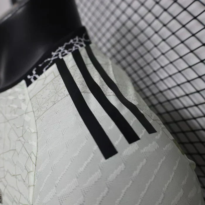 Real Madrid "Mosaic Heritage" Edición Especial