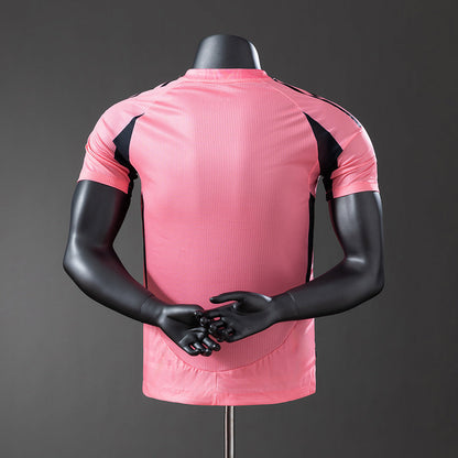 Real Madrid “Dragon Rosa” Edición Especial