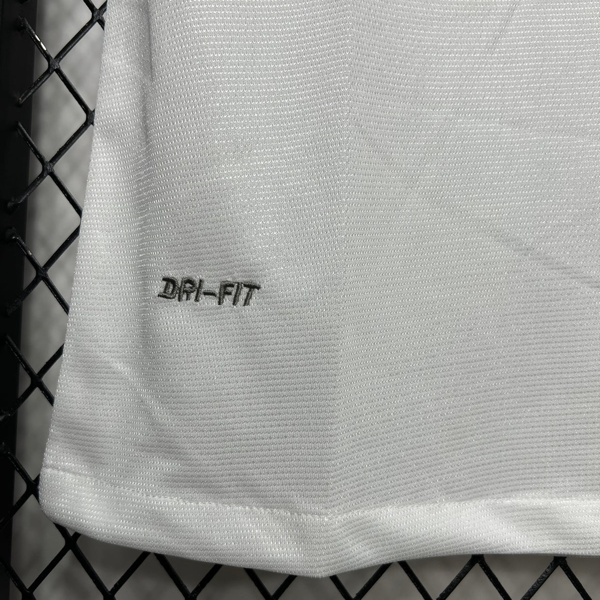 2012 Retro Santos Local