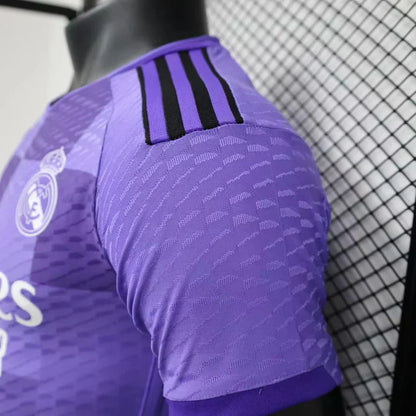 Real Madrid "Royal Violet Madrid" Edición Especial