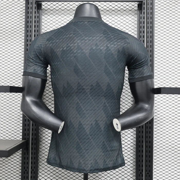 Real Madrid "Midnight Amethyst" Edición Especial