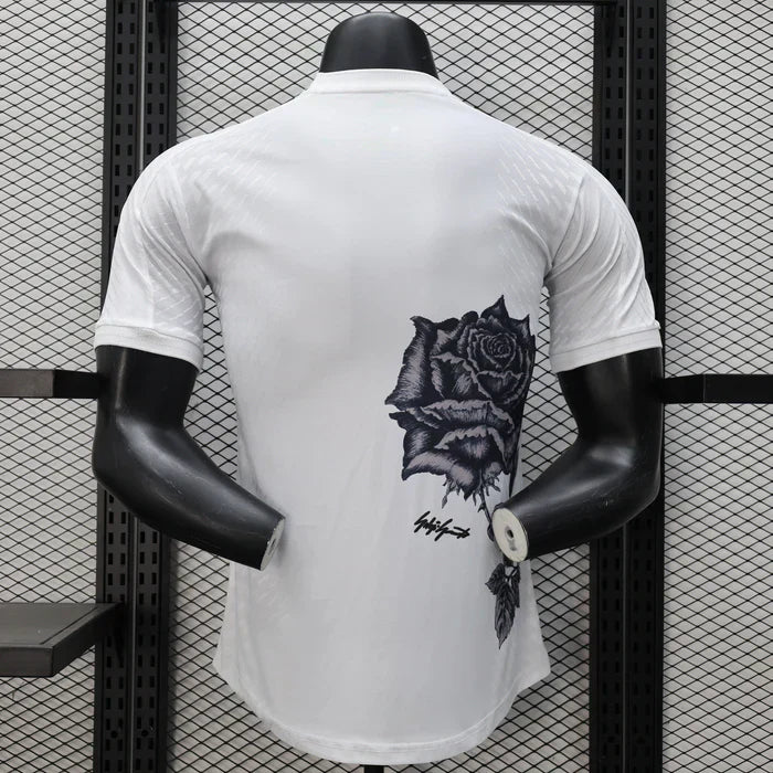 Real Madrid "Floral Elegance" Edición Especial