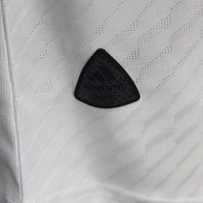 Real Madrid "Floral Elegance" Edición Especial