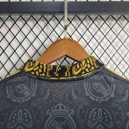 Real Madrid "Midnight Monarchs" Edición Especial