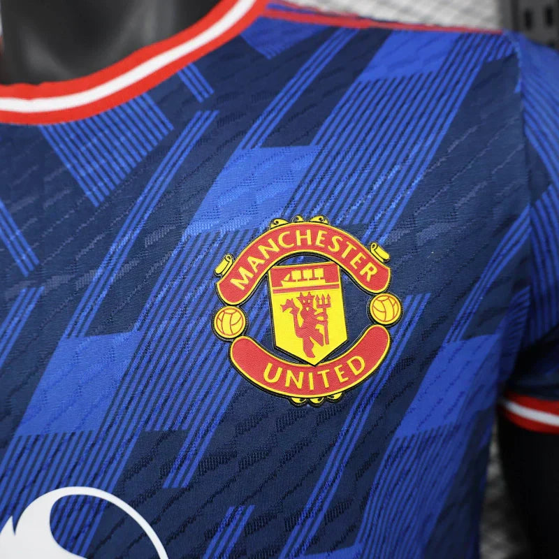 Manchester United "Electric Royal" Edición Especial