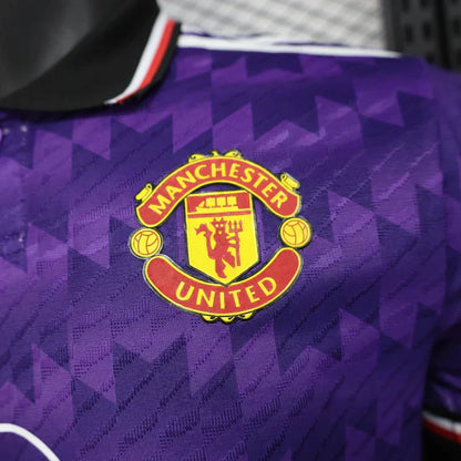 Manchester United "Crimson Mirage" Edición Especial