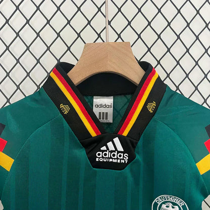 1992 Retro Germany Visitante Talla Niño